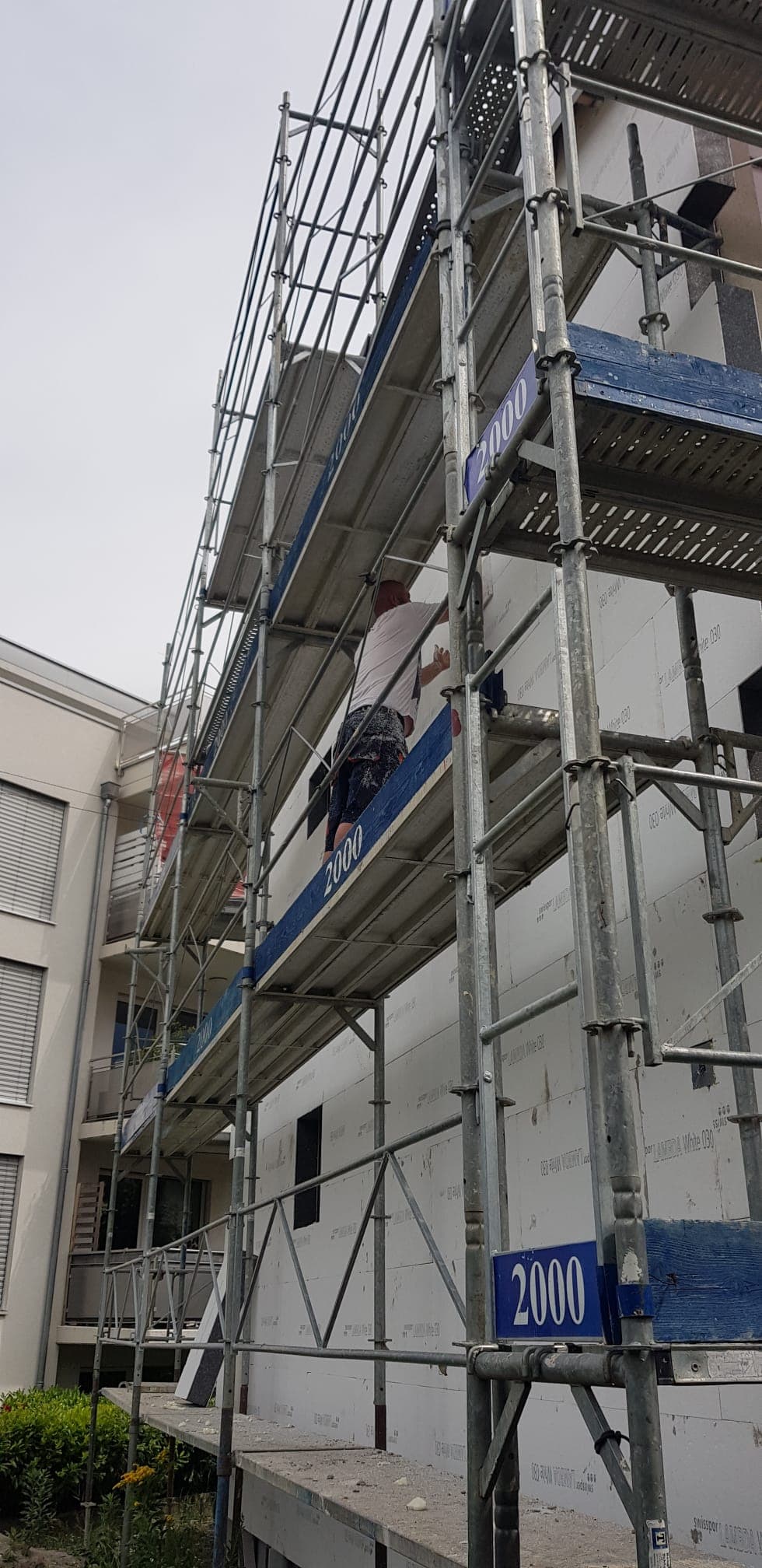 Pose des fenêtres dans une villa — Sion