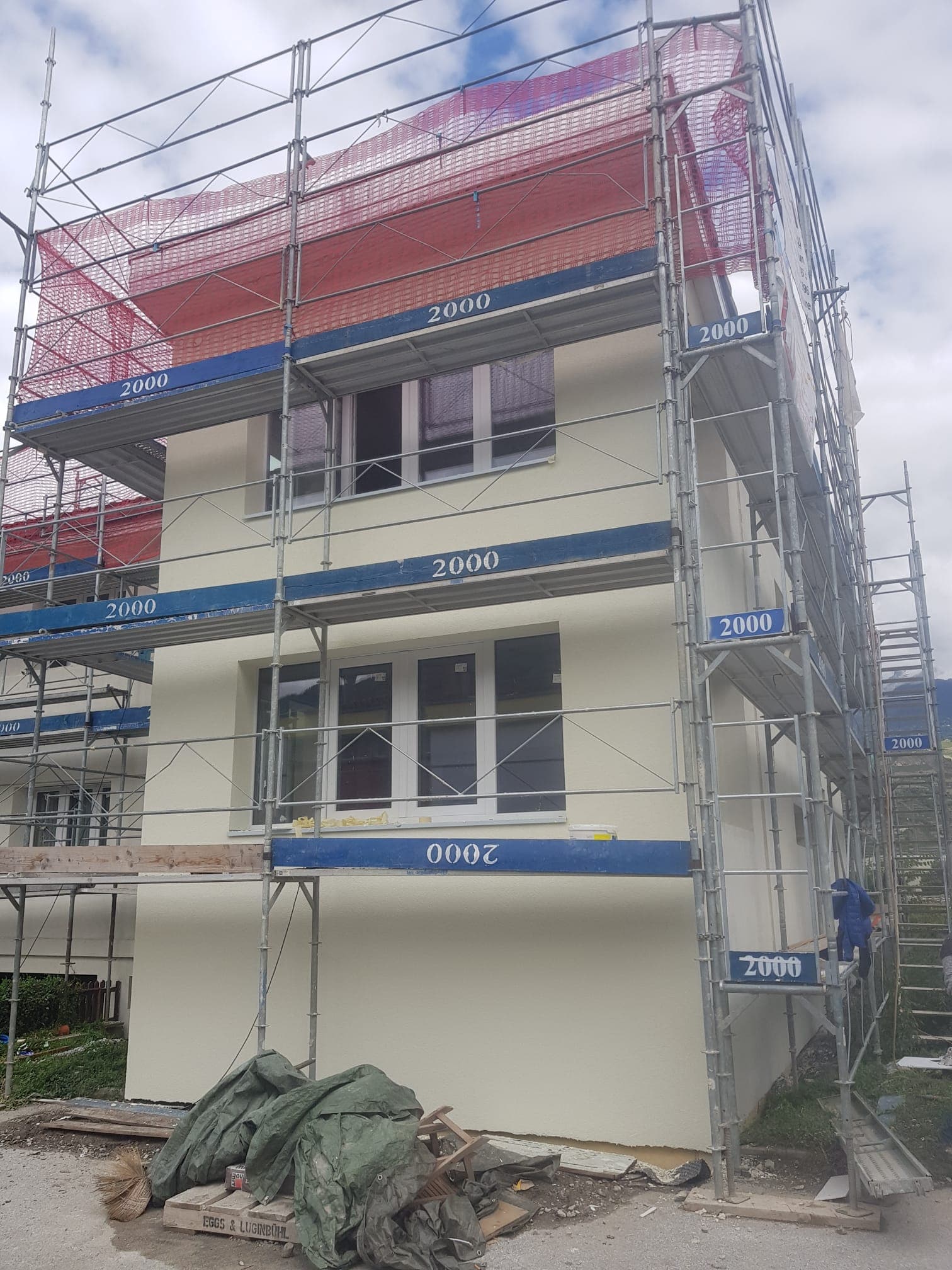 Pose des fenêtres dans une villa — Sion